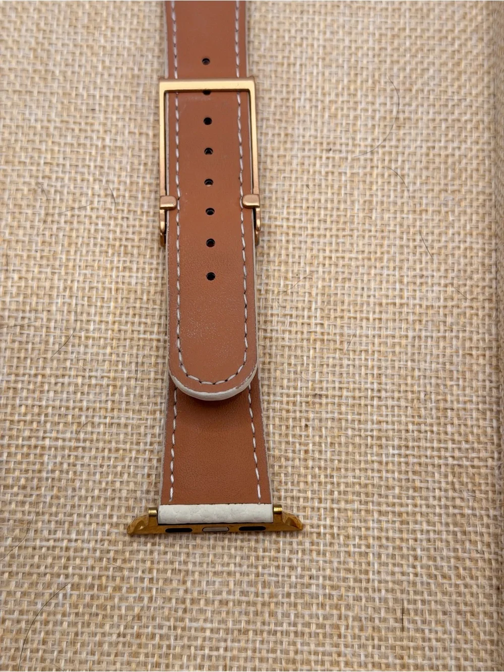 Apple Watch Band Leather (H Logo with Magnetic clasp)